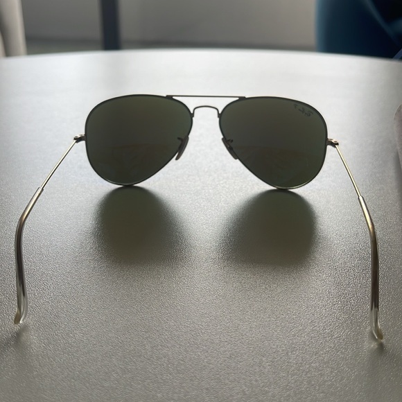 Ray-Ban Aviator Flash Sunglasses - Picture 4 of 6